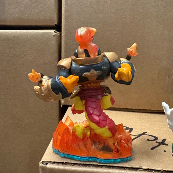 Skylanders Swap Force Dark Blast Zone - Picture 2 of 3